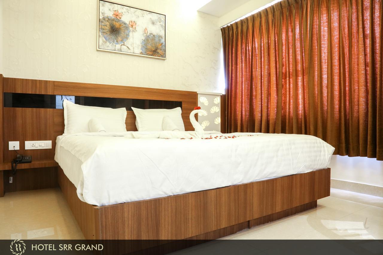 Hotel Srr Grand Čennai Exteriér fotografie